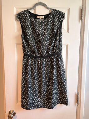 LOFT Sleeveless Printed Flowy Dress in Teal Leaf